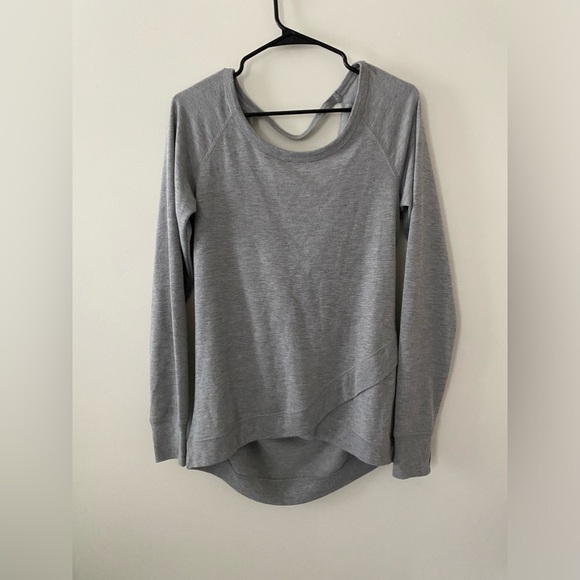 Red Camel long sleeve low back top EUC - Picture 2 of 6